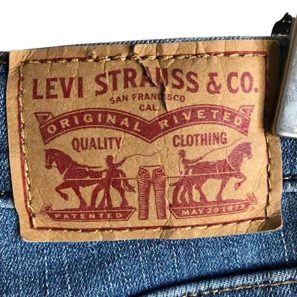 Levi’s 312 Shaping Slim Jeans Size 29 Sculpt Tummy Control Day Dreamer Wash - Picture 12 of 16